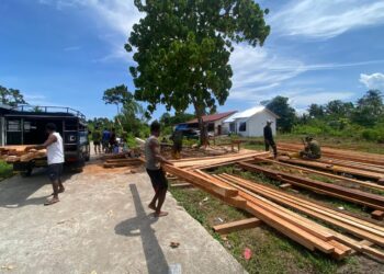Dorongan Material Kembali Tiba, Satgas TMMD ke-128 Kejar Target Pembangunan Fisik  ‎