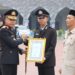 Dua Personel Polda Banten Terima Penghargaan atas Loyalitas dan Pengabdian