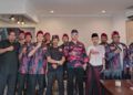 Ketua Ormas BHALADIKA KARYA SOKSI DKI JAKARTA berserta Pengurus Bersilaturahmi Ke tempat Kediaman Bapak AHMAD BAHAR di Depok.