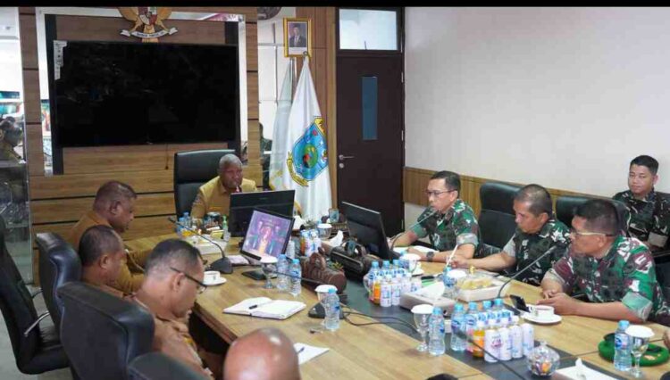 Perkuat Sinergi Bangun Papua Barat, Pangdam XVIII Kasuari Audiensi Bersama Gubernur Bahas Program Strategis Kesejahteraan Rakyat