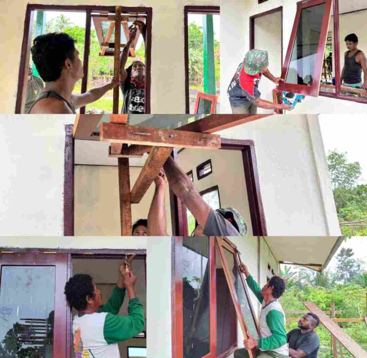 Pemasangan Pintu dan Jendela RTLH TMMD Ke-128 Kodim 1801/Manokwari Capai Tahap Finishing