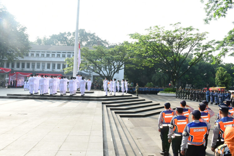 Pancasila Pemersatu Bangsa Pondasi Perdamaian Dunia