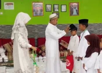 Sambut Tahun Baru Islam 1448 H Direktur CV Juhed Barokah Labuan Bersama Istri, Santuni Anak Yatim Dan Doa Bersama 