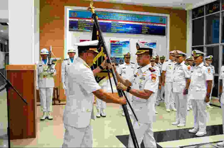 Wujudkan Regenerasi Kepemimpinan, Komandan Kodaeral XIV Sorong Pimpin Sertijab dan Penyerahan Jabatan
