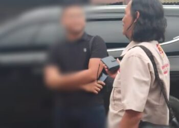 TEREKAM KAMERA! Oknum “Konsultan” Revitalisasi SMK Rina Hasanah Akui Bertindak Tanpa Dasar Aturan