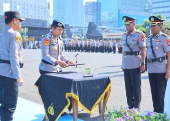 Kapolda Metro Jaya Pimpin Sertijab PJU dan Kapolres Jajaran, Penyegaran Organisasi Perkuat Pelayanan Masyarakat