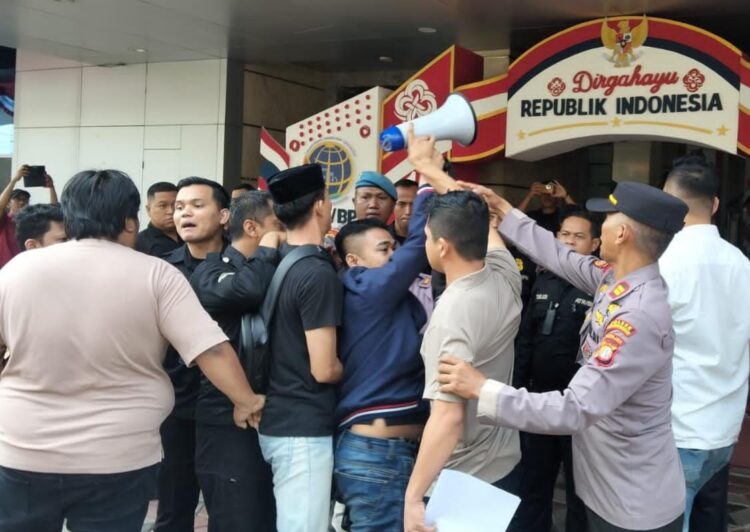 AMPK Desak Pemerintah Hentikan Operasional PT BSP di Atas Lahan Sengketa 396 Hektare