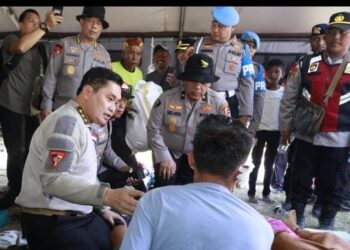 Astamaops Polri Cek Langsung Posko Pengungsi Gempa NTT, Siapkan Dukungan SAR hingga Layanan Medis