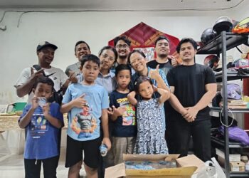 Keluarga Besar Hutagalung Pomparan Opung Christmas Rayakan Anniversary ke-11 Rafsodi dan Tasya dalam Hangatnya Kebersamaan