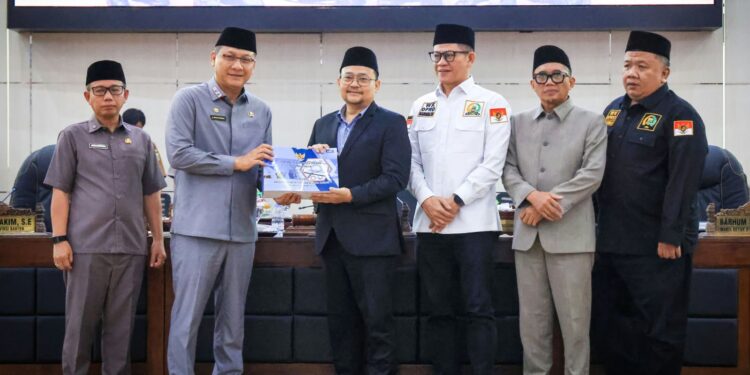Pemprov Banten Siapkan Strategi 2027, Kemiskinan Ditekan Lewat SDM Unggul dan Infrastruktur Merata